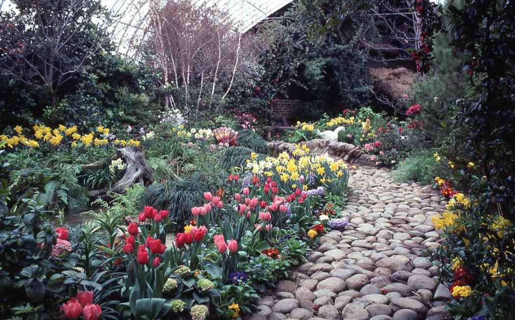 Spring Flower Show 1985: Broadway in Bloom