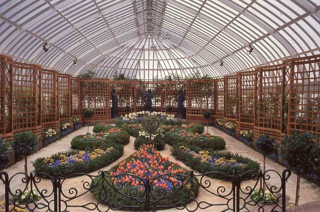 Spring Flower Show 1990: Spring Symphony — An Orchestration of Color