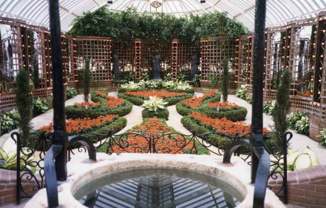 Winter Flower Show 1999: A New Year’s Celebration