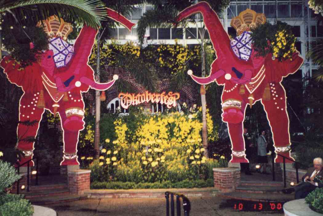 Fall Flower Show 2000: Oktoberfest of Flowers