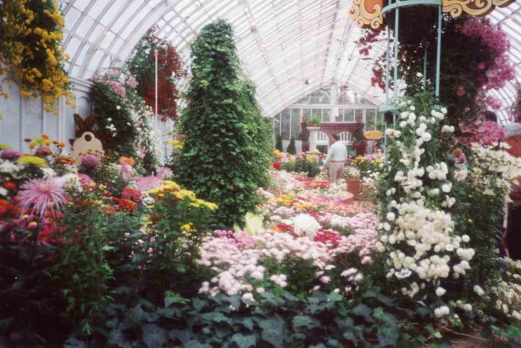 Fall Flower Show 2000: Oktoberfest of Flowers