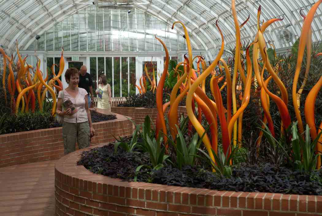 Chihuly at Phipps: Gardens and Glass