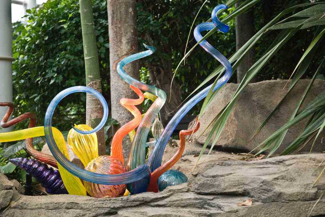 Chihuly at Phipps: Gardens and Glass