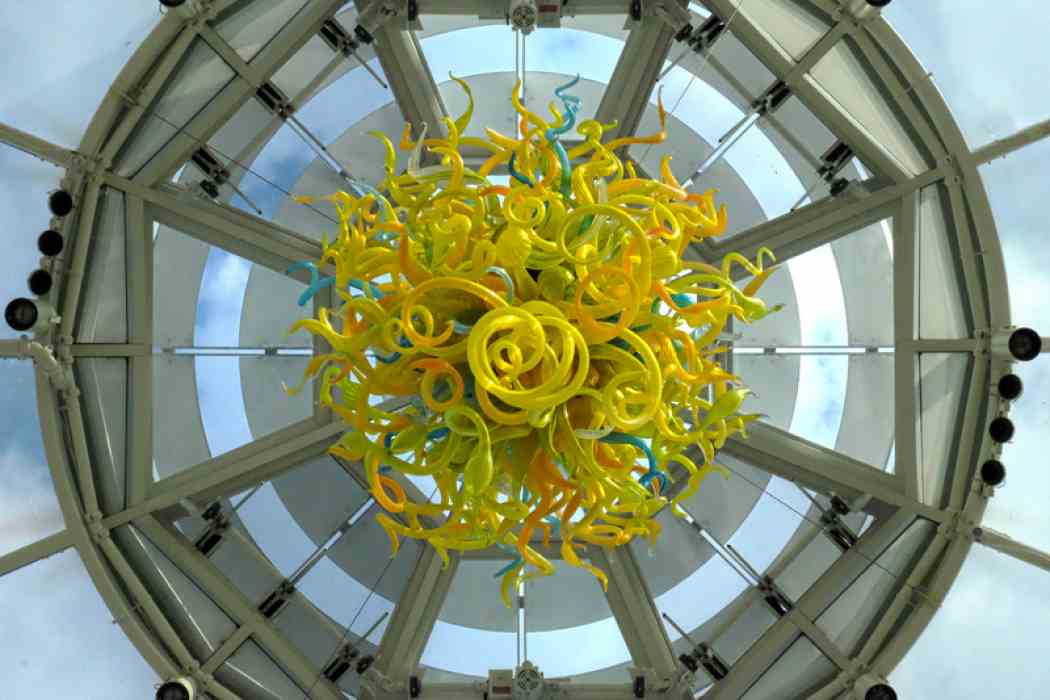 Chihuly at Phipps: Gardens and Glass