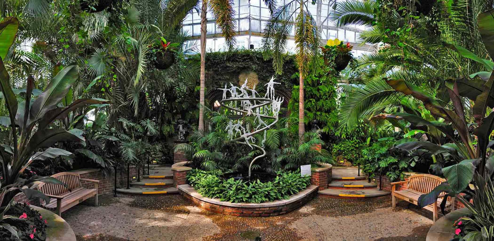Life in the Gardens: Fräbel Glass at Phipps | Phipps Conservatory