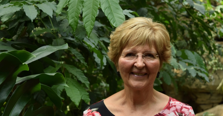 Volunteer Spotlight: Carolyn Savikas Volunteer Spotlight: Carolyn Savikas