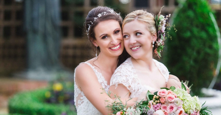 Weddings Under Glass: Ariella and Dana Weddings Under Glass: Ariella and Dana