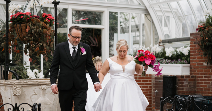 Weddings Under Glass: Marissa and Dan Weddings Under Glass: Marissa and Dan