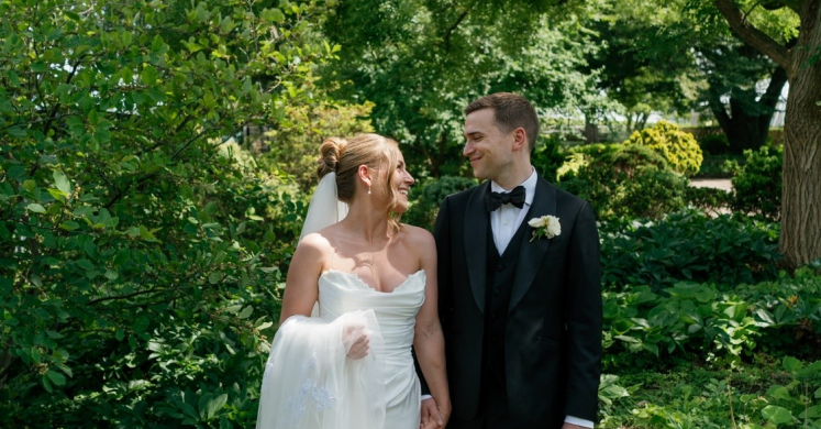 Weddings Under Glass: Kelly and Zach