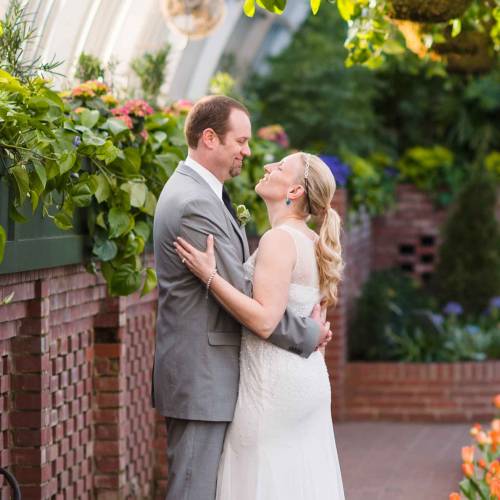 Weddings Under Glass: Jaime and Jon