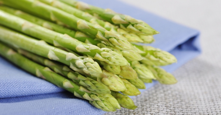 What We’re Cooking With Now: Asparagus