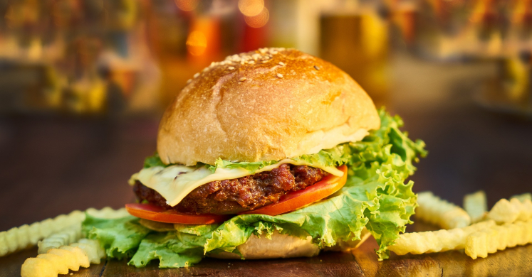 Beyond Burger vs. Impossible Burger - What’s the Difference? Beyond Burger vs. Impossible Burger - What’s the Difference?