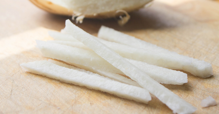 What We’re Cooking With Now: Jicama What We’re Cooking With Now: Jicama