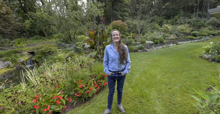 Small Gardens, Big Impact: Garden Retreat for People and Wildlife Small Gardens, Big Impact: Garden Retreat for People and Wildlife