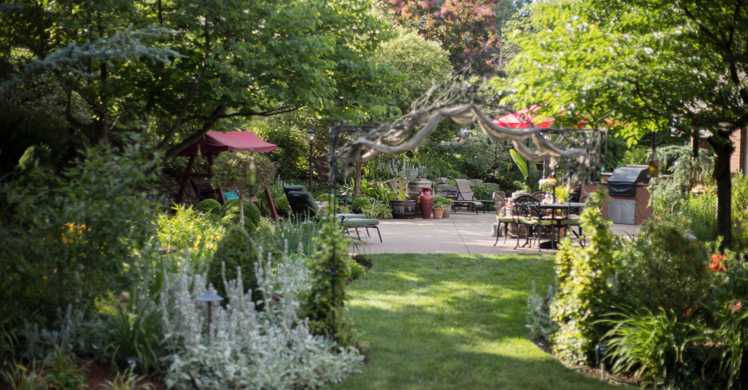 Small Garden, Big Impact: Peaceful Cottage Garden | Phipps Conservatory and  Botanical Gardens | Pittsburgh PA, image size:1494x780