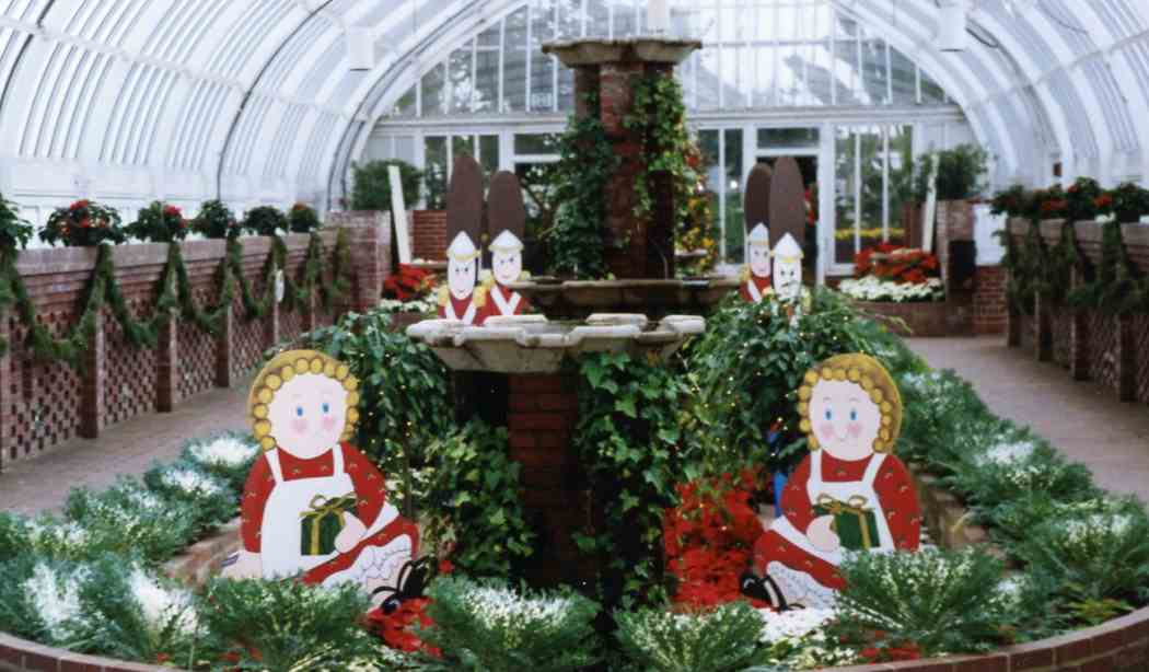 Winter Flower Show 1990: Presents Under Glass