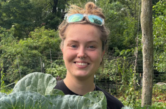 Growing Community Through Food Growing Community Through Food
