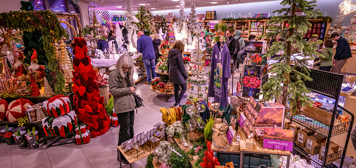 The Shop at Phipps Poinsettia Giveaway