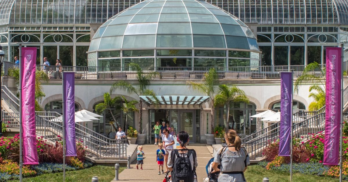 Phipps Conservatory and Botanical Gardens photo from the official site